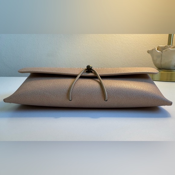 Adolfo Dominguez Sunglasses Case - Picture 5 of 11